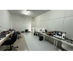 LOCAL COMERCIAL EN ALQUILER EN EXCELENTE ZONA COMERCIAL