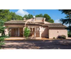 CHALET EN VENTA DE ENSUEÑO EN SANTA ANA, ONTINYENT
