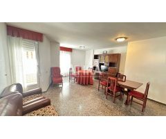 VIVIENDA CÉNTRICA CON EXCELENTE DISTRIBUCIÓN Y MUY LUMINOSA