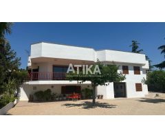 MAGNIFICO CHALET EN VENTA CON EXCELENTE UBICACIÓN EN ONTINYENT