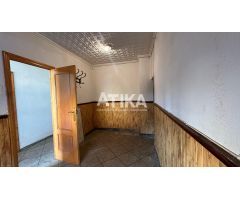 BAJO VIVIENDA EN VENTA EN SAN RAFAEL CON PATIO, PARA REFORMAR A TU GUSTO
