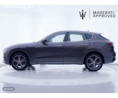 Maserati Levante GT L4 330CV Hybrid-Gasolina AWD de 2022 con 5.900 Km por 98.900 EUR. en Zaragoza