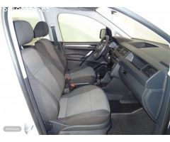 Volkswagen Caddy Kombi 2.0 TDI 55kW BMT de 2019 con 92.600 Km por 18.300 EUR. en Guipuzcoa