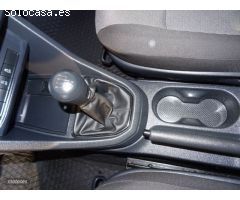 Volkswagen Caddy Kombi 2.0 TDI 55kW BMT de 2019 con 92.600 Km por 18.300 EUR. en Guipuzcoa