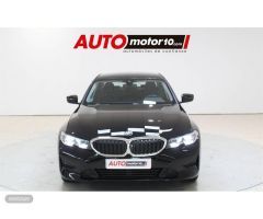 BMW Serie 3 d Auto. de 2019 con 82.180 Km por 34.900 EUR. en Cadiz