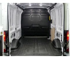 Ford Transit BEV 68KWH 269PS 350 L2 TREND RWD 269 4P de 2022 con 10 Km por 67.902 EUR. en Asturias