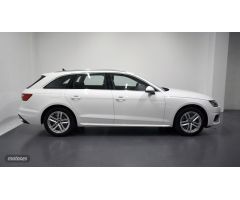 Audi A4 Avant 30 TDI Advanced S tronic 100kW de 2022 con 25 Km por 44.700 EUR. en Zaragoza