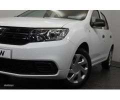 Dacia Logan 1.0 Essential 55kW de 2018 con 43.355 Km por 11.650 EUR. en Madrid