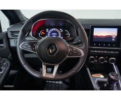 Renault Clio Clio TCe Zen 67kW de 2021 con 27.000 Km por 16.300 EUR. en PALENCIA