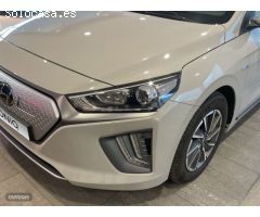 Hyundai Ioniq BEV 38KWH KLASS 136 5P de 2022 con 3.500 Km por 32.990 EUR. en Asturias