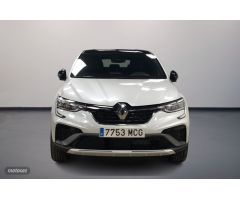 Renault Arkana 1.6 E-TECH R.S.LINE FAST TRACK 145CV 5P de 2022 con 14 Km por 31.900 EUR. en Huelva