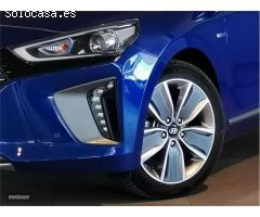 Hyundai Ioniq 1.6 GDI HEV Style DCT de 2018 con 45.725 Km por 21.990 EUR. en Jaen