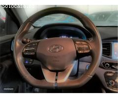 Hyundai Ioniq 1.6 GDI PHEV Tecno DCT de 2018 con 78.325 Km por 21.990 EUR. en Jaen