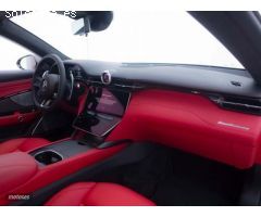 Maserati Gran Turismo GranTurismo V6 550CV AWD Trofeo de 2023 con 60 Km por 274.900 EUR. en Zaragoza