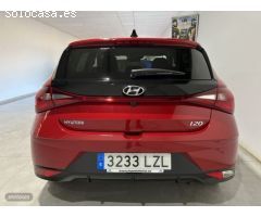 Hyundai i20 1.0 TGDI 74kW (100CV) Tecno de 2022 con 11.089 Km por 18.900 EUR. en Badajoz
