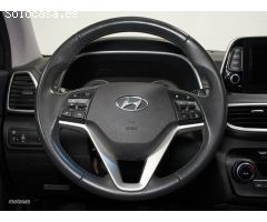 Hyundai Tucson 1.6CRDI 48V SLE 4x2 de 2019 con 112.500 Km por 20.990 EUR. en Cadiz