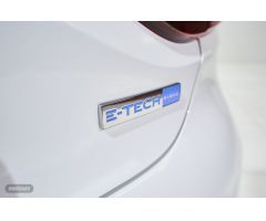 Renault Clio techno E-Tech full hybrid 103 kW (145CV) de 2022 con 2.000 Km por 22.350 EUR. en PALENC