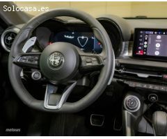 Alfa Romeo Tonale 1.3 Multi-air PHEV Veloce Q4 de 2023 con 5.000 Km por 55.900 EUR. en Huesca