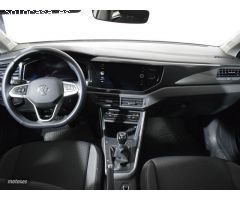 Volkswagen Taigo 1.0 TSI Life 70kW de 2022 con 11.500 Km por 23.000 EUR. en Badajoz
