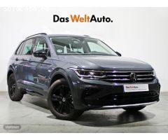 Volkswagen Tiguan 2.0TDI Urban Sport DSG 110kW de 2022 con 9.500 Km por 39.700 EUR. en Badajoz