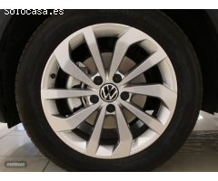 Volkswagen T-Roc Life 2.0 TDI 85 kW (115 CV)  6 vel. de 2022 con 10.150 Km por 30.000 EUR. en Badajo