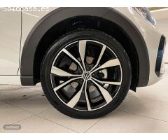 Volkswagen Taigo R LINE 1.5 TSI 110KW (150CV) DSG de 2022 con 5.000 Km por 32.990 EUR. en Orense