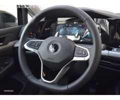 Volkswagen Golf 1.5 TSI Life 110kW de 2023 con 500 Km por 29.790 EUR. en Badajoz