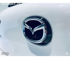 Mazda Mazda3 2.0 Skyactiv-X Zenith Safety Black 137 kW (186 CV) de 2023 con 10 Km por 33.400 EUR. en
