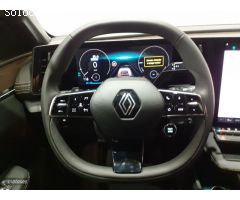 Renault Megane E-TECH 100% ELECTRICO iconic EV60 160kW (220CV) optimum charge de 2022 con 10.000 Km