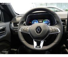 Renault Arkana E-Tech engineered full hybrid 105 kW (145CV) de 2023 con 5.000 Km por 27.900 EUR. en