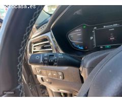 Kia Niro 1.6 GDi Hibrido 104kW 141CV Emotion de 2019 con 57.500 Km por 22.700 EUR. en Murcia