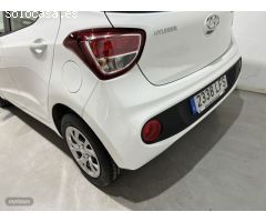 Hyundai i10 1.0 Klass Auto de 2020 con 14.533 Km por 13.900 EUR. en Badajoz
