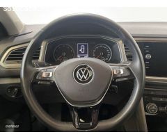 Volkswagen T-Roc Advance R-Line 1.5 TSI 110kW (150CV) de 2022 con 5.900 Km por 28.900 EUR. en Burgos