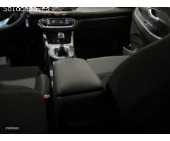 Hyundai i30 1.5 DPI Klass SLX de 2022 con 9.479 Km por 18.900 EUR. en Badajoz