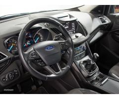 Ford Kuga 1.5 EcoB. Auto S&S Titanium Limited Edition 4x2 120 de 2019 con 42.756 Km por 23.500 EUR.