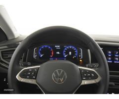 Volkswagen Taigo LIFE 1.0 TSI 70KW (95CV) de 2022 con 15.448 Km por 26.990 EUR. en Pontevedra