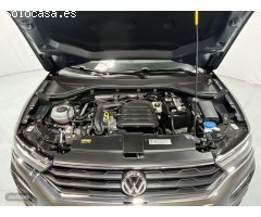Volkswagen T-Roc 1.0 TSI Advance de 2019 con 16.794 Km por 20.990 EUR. en Valladolid