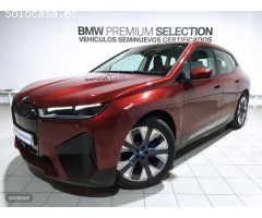 BMW iX xDrive40 240 kW (326 CV) de 2022 con 9.300 Km por 77.500 EUR. en Alicante