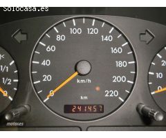 Mercedes Clase M ML 320 W163 de 2001 con 241.000 Km por 7.500 EUR. en Valencia