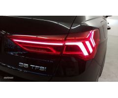 Audi Q3 35 TFSI Black line S tronic de 2021 con 45.600 Km por 53.500 EUR. en Burgos