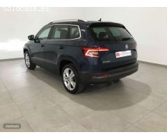 Skoda Karoq 1.0 TSI 85kW (115CV) Ambition de 2019 con 32.400 Km por 22.500 EUR. en Burgos