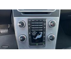 Volvo V 60 2.0 D3 MOMENTUM AUTO 150 5P de 2018 con 122.977 Km por 22.500 EUR. en Cordoba