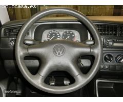 Volkswagen GOLF CL 1.6 MK3 de 1997 con 36.000 Km por 5.000 EUR. en Valencia