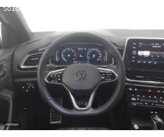 Volkswagen T-Roc 2.0TDI R-Line DSG7 de 2022 con 5.426 Km por 41.500 EUR. en Lleida
