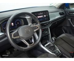 Volkswagen T-Roc 1.0 TSI Life 81kW de 2022 con 17.500 Km por 27.800 EUR. en Cadiz