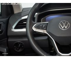 Volkswagen T-Roc 1.0 TSI Life 81kW de 2022 con 17.500 Km por 27.800 EUR. en Cadiz