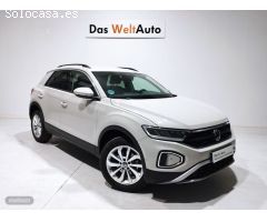 Volkswagen T-Roc 1.0 TSI Life 81kW de 2022 con 18.223 Km por 25.990 EUR. en Caceres