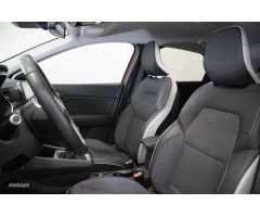 Renault Captur 1.5 Blue dCi 115cv Zen de 2020 con 33.000 Km por 21.290 EUR. en Madrid
