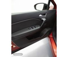 Renault Captur 1.5 Blue dCi 115cv Zen de 2020 con 33.000 Km por 21.290 EUR. en Madrid