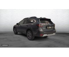 Subaru Outback 2.5I-L CVT TREK de 2022 con 15.756 Km por 40.500 EUR. en Girona
